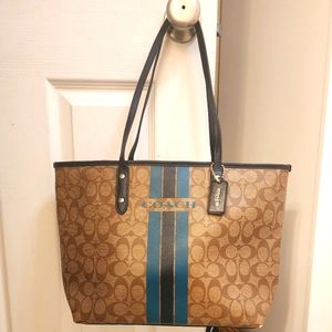 Coach tote